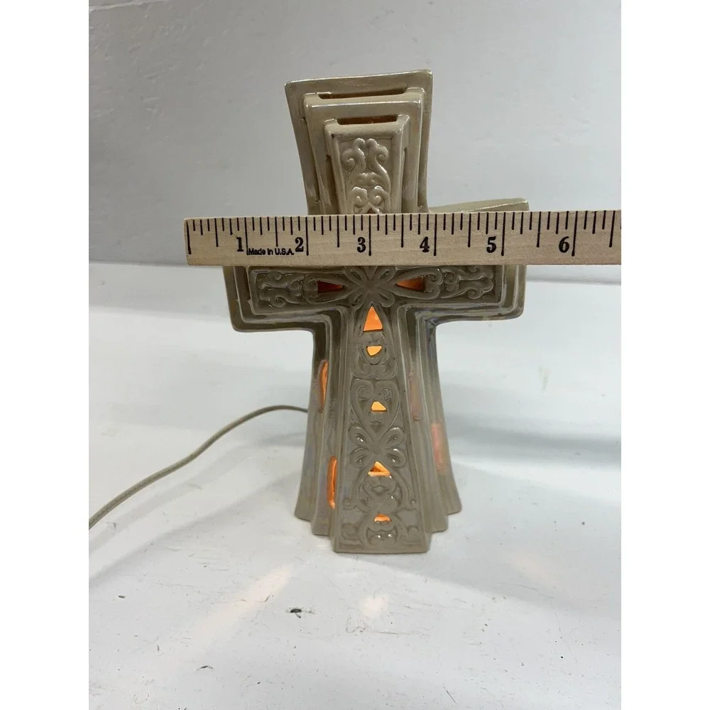 Unbranded~Ceramic Celtic Cross Lamp Nightlight Iridescent Religious Crucifix‎
